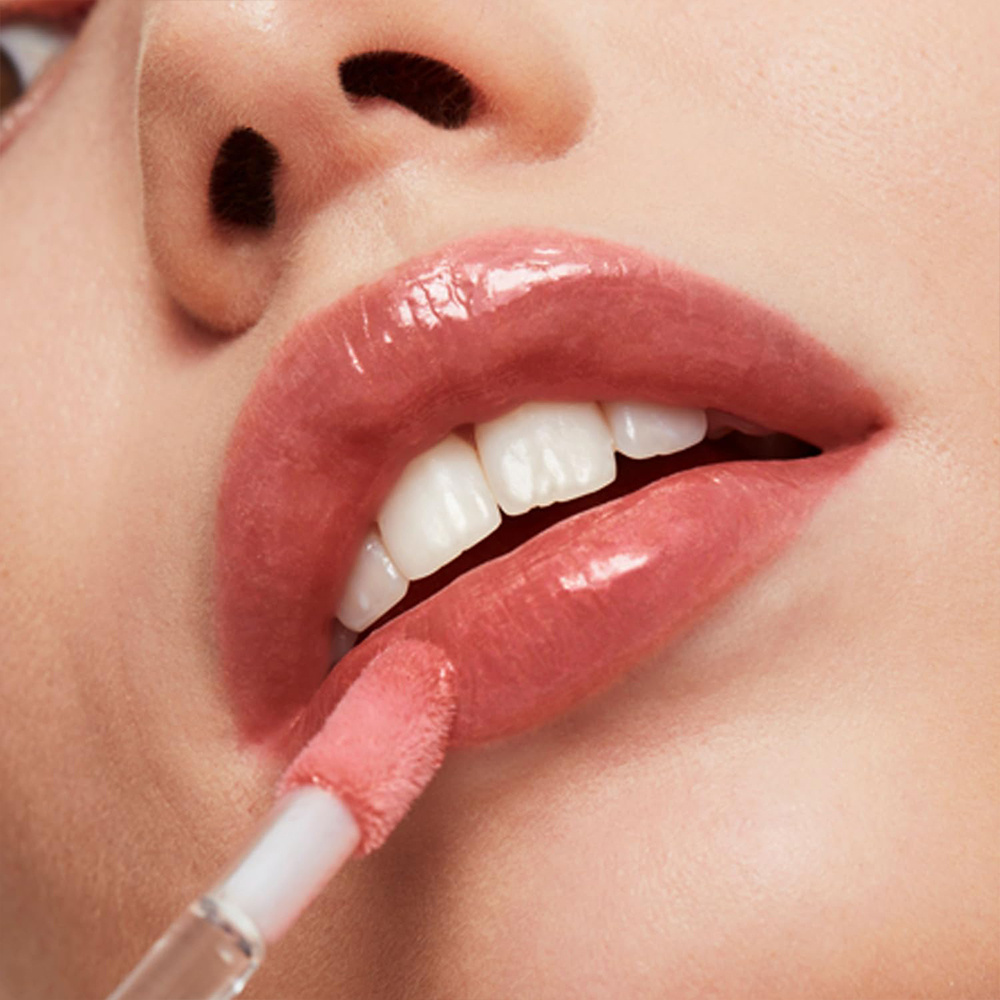 Super Lustrous Lipgloss - Indulge In It