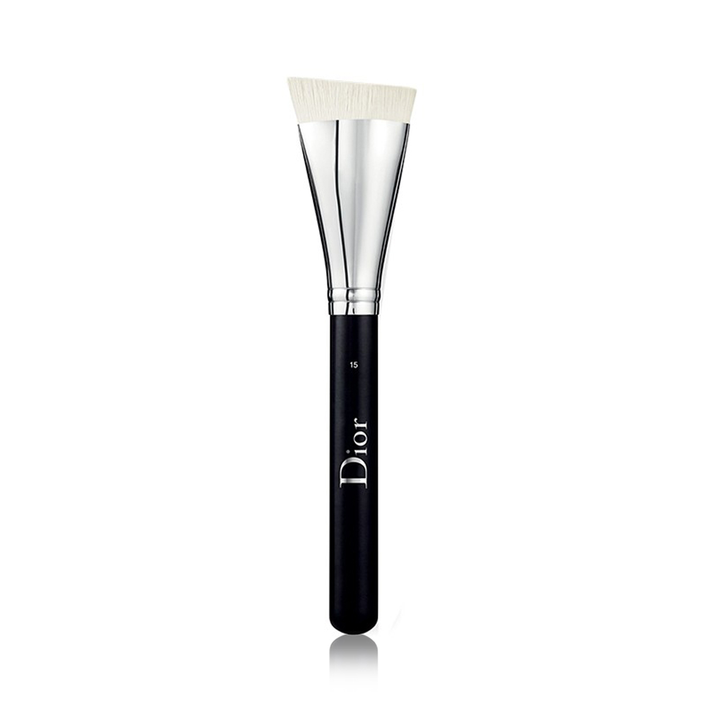Backstage Contouring Brush - N15 