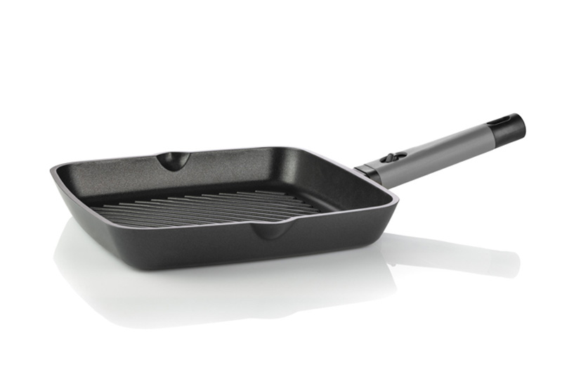 Cook & Space Square Griddle Pan with Removable Handle